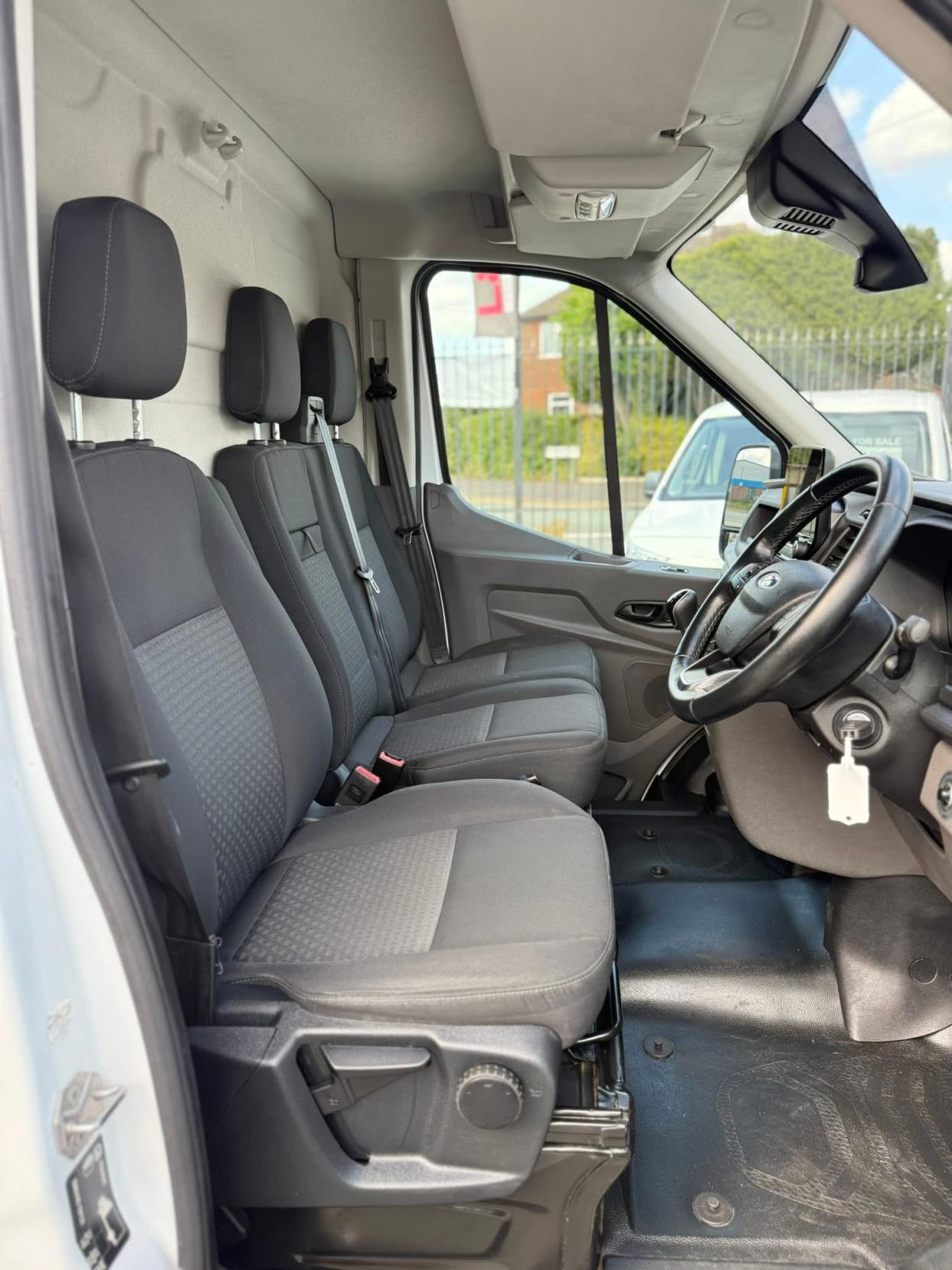 Ford Transit 2.0 350 EcoBlue Trend Panel Van 5dr Diesel Manual FWD L2 H2 Euro 6 (s/s) (130 ps)