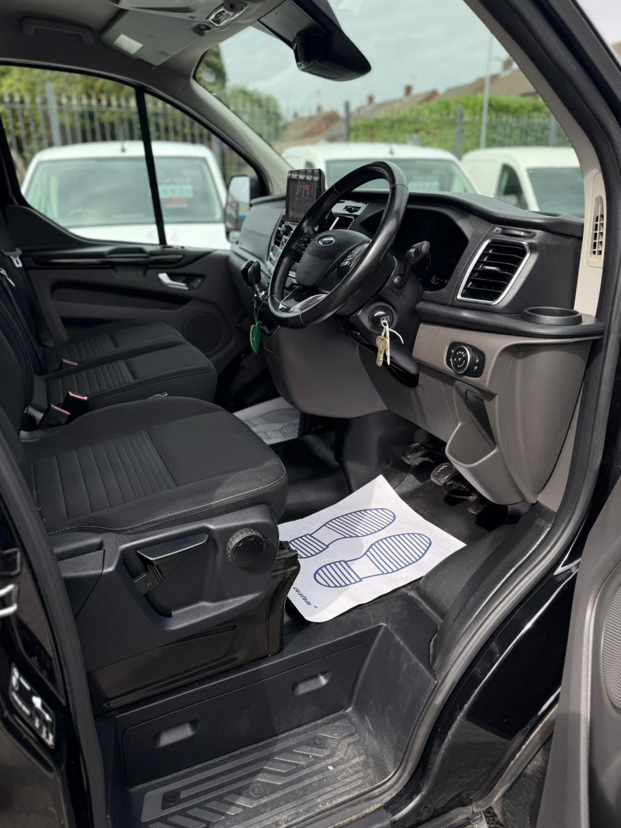Ford Transit Custom 2.0 280 EcoBlue Limited Panel Van 5dr Diesel Manual L1 H1 Euro 6 (s/s) (130 ps)