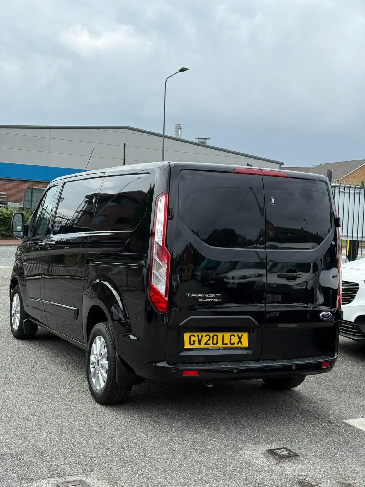 Ford Transit Custom 2.0 280 EcoBlue Limited Panel Van 5dr Diesel Manual L1 H1 Euro 6 (s/s) (130 ps)