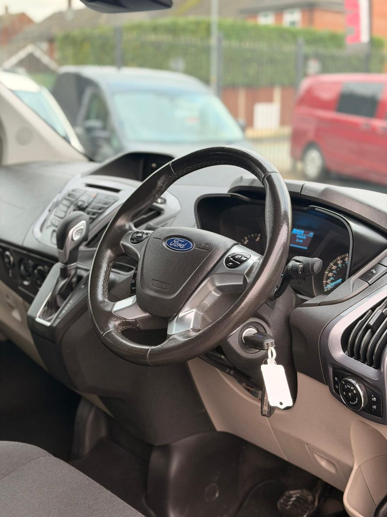 Ford Transit Custom 2.0 TDCi 310 Limited Panel Van 5dr Diesel Automatic L2 H2 (172 g/km, 168 bhp)