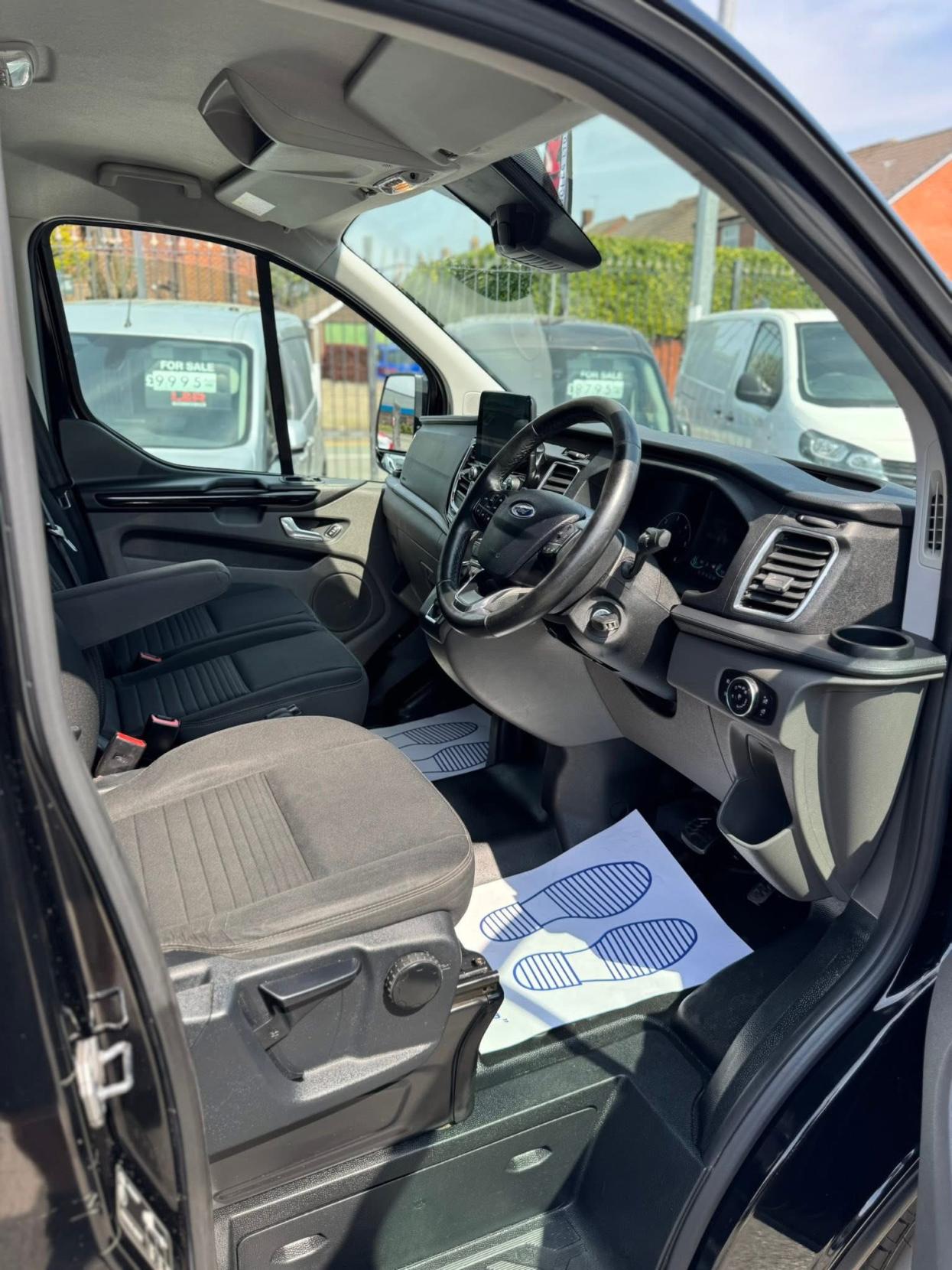 Ford Transit Custom 2.0 280 EcoBlue Limited Panel Van 5dr Diesel Auto L1 H1 Euro 6 (s/s) (130 ps)