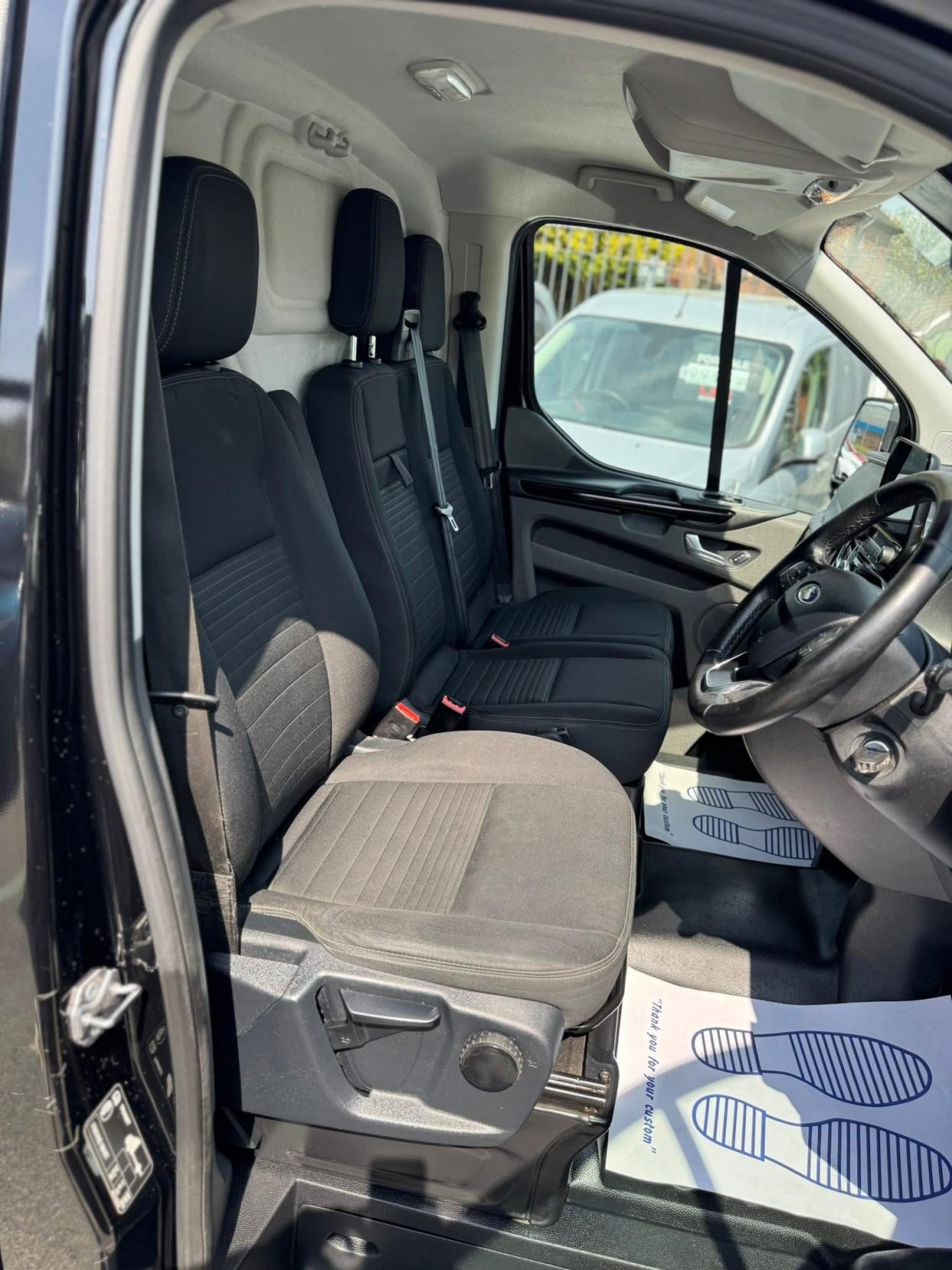 Ford Transit Custom 2.0 280 EcoBlue Limited Panel Van 5dr Diesel Auto L1 H1 Euro 6 (s/s) (130 ps)