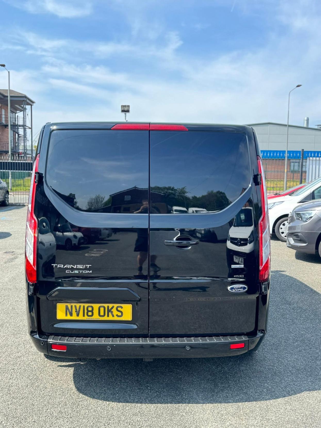 Ford Transit Custom 2.0 280 EcoBlue Limited Panel Van 5dr Diesel Auto L1 H1 Euro 6 (s/s) (130 ps)