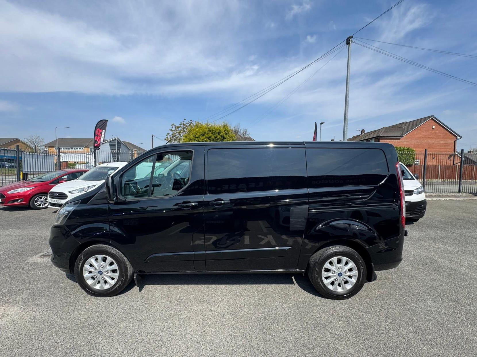 Ford Transit Custom 2.0 280 EcoBlue Limited Panel Van 5dr Diesel Auto L1 H1 Euro 6 (s/s) (130 ps)