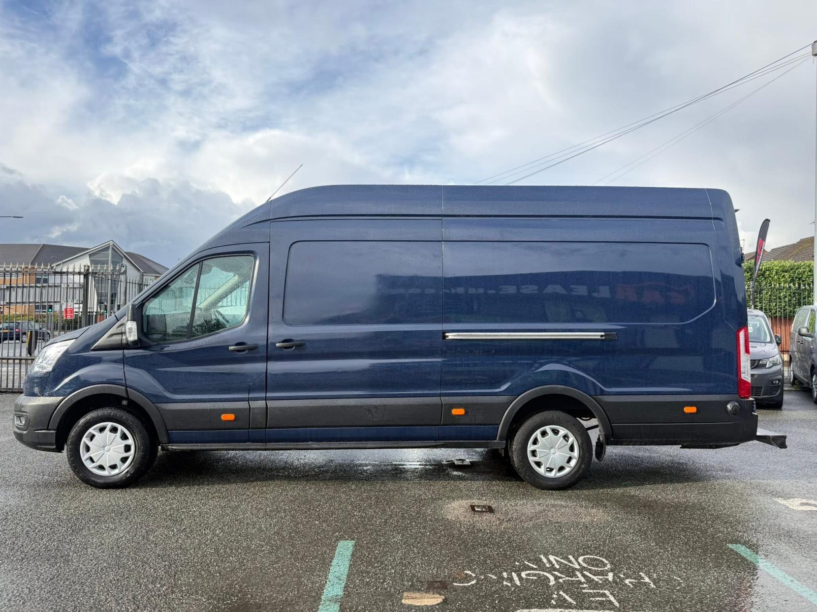 Ford Transit 2.0 350 EcoBlue Trend Panel Van 5dr Diesel Manual RWD L4 H3 Euro 6 (s/s) (130 ps)