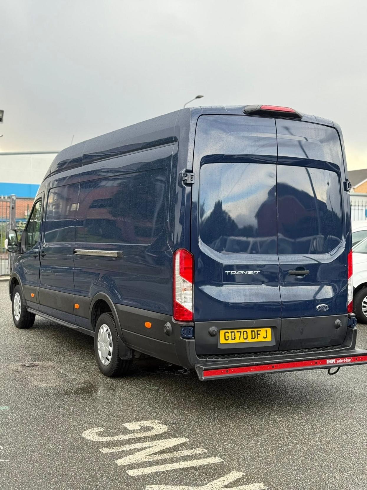 Ford Transit 2.0 350 EcoBlue Trend Panel Van 5dr Diesel Manual RWD L4 H3 Euro 6 (s/s) (130 ps)