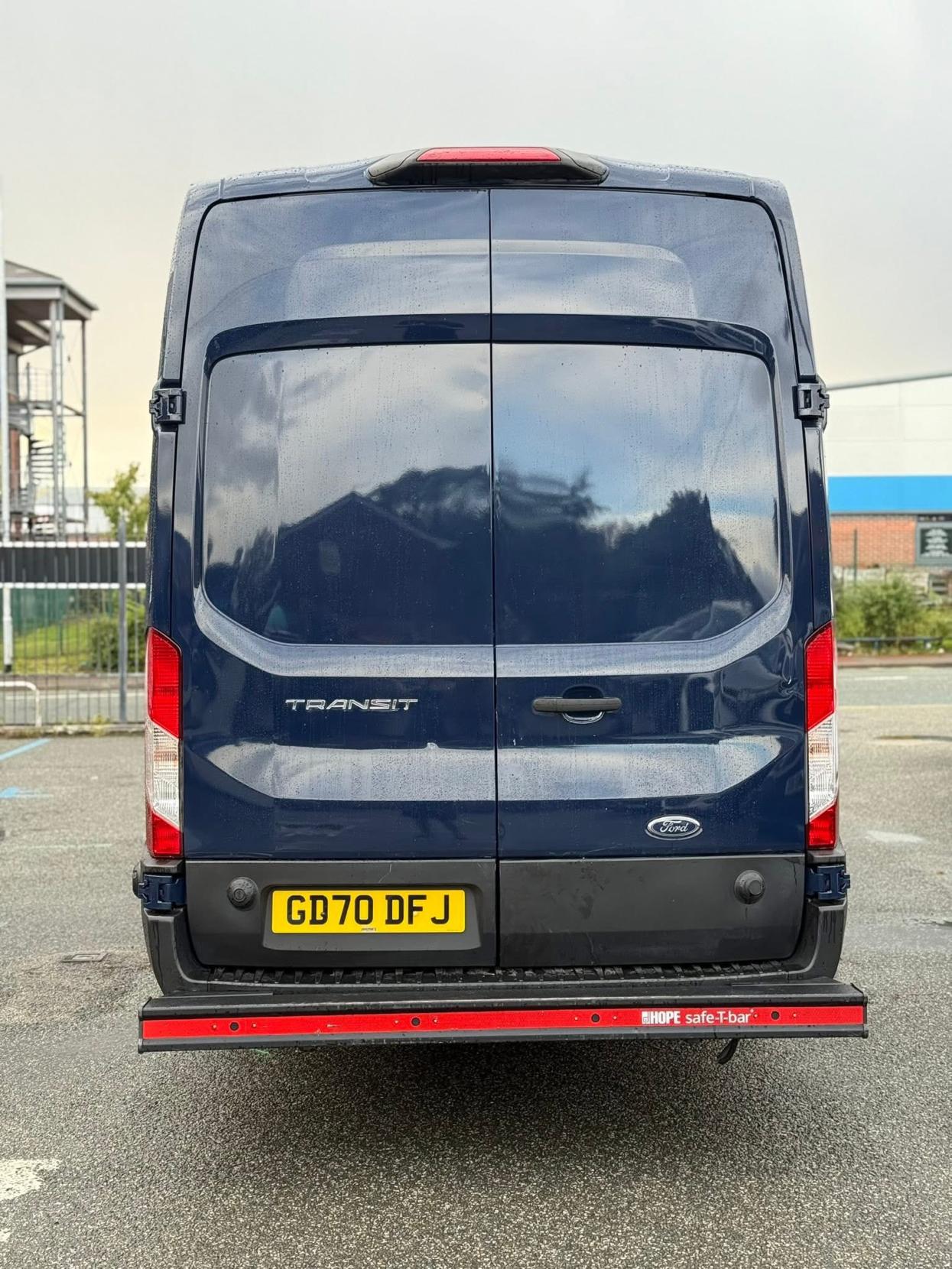Ford Transit 2.0 350 EcoBlue Trend Panel Van 5dr Diesel Manual RWD L4 H3 Euro 6 (s/s) (130 ps)
