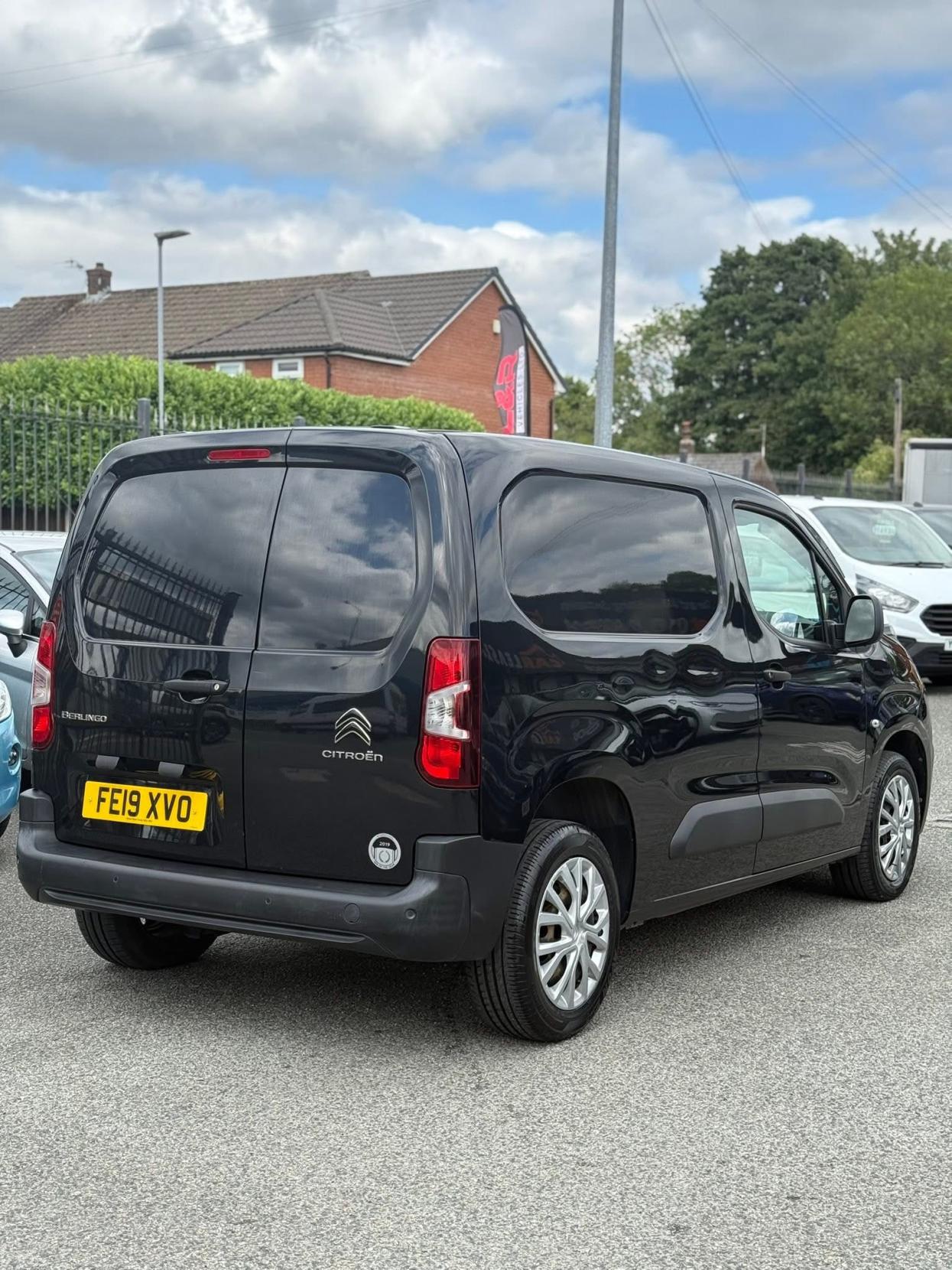 Citroen Berlingo 1.6 BlueHDi 1000 Enterprise M Panel Van 5dr Diesel Manual SWB Euro 6 (s/s) (100 ps)
