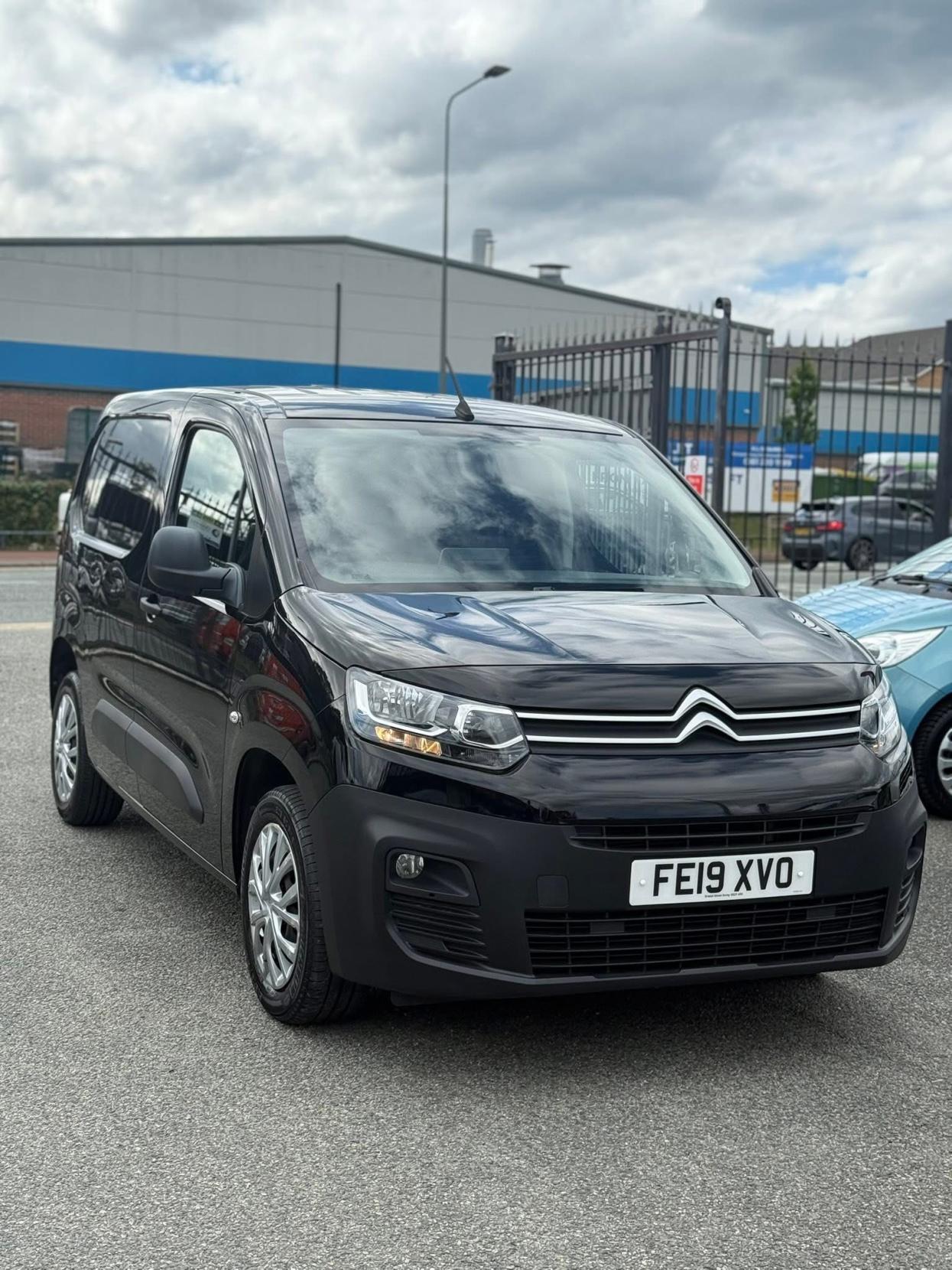 Citroen Berlingo 1.6 BlueHDi 1000 Enterprise M Panel Van 5dr Diesel Manual SWB Euro 6 (s/s) (100 ps)
