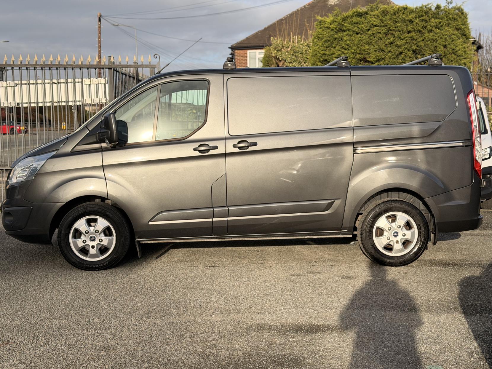 Ford Transit Custom 2.0 TDCi 270 Limited Panel Van 5dr Diesel Manual L1 H1 (157 g/km, 128 bhp)