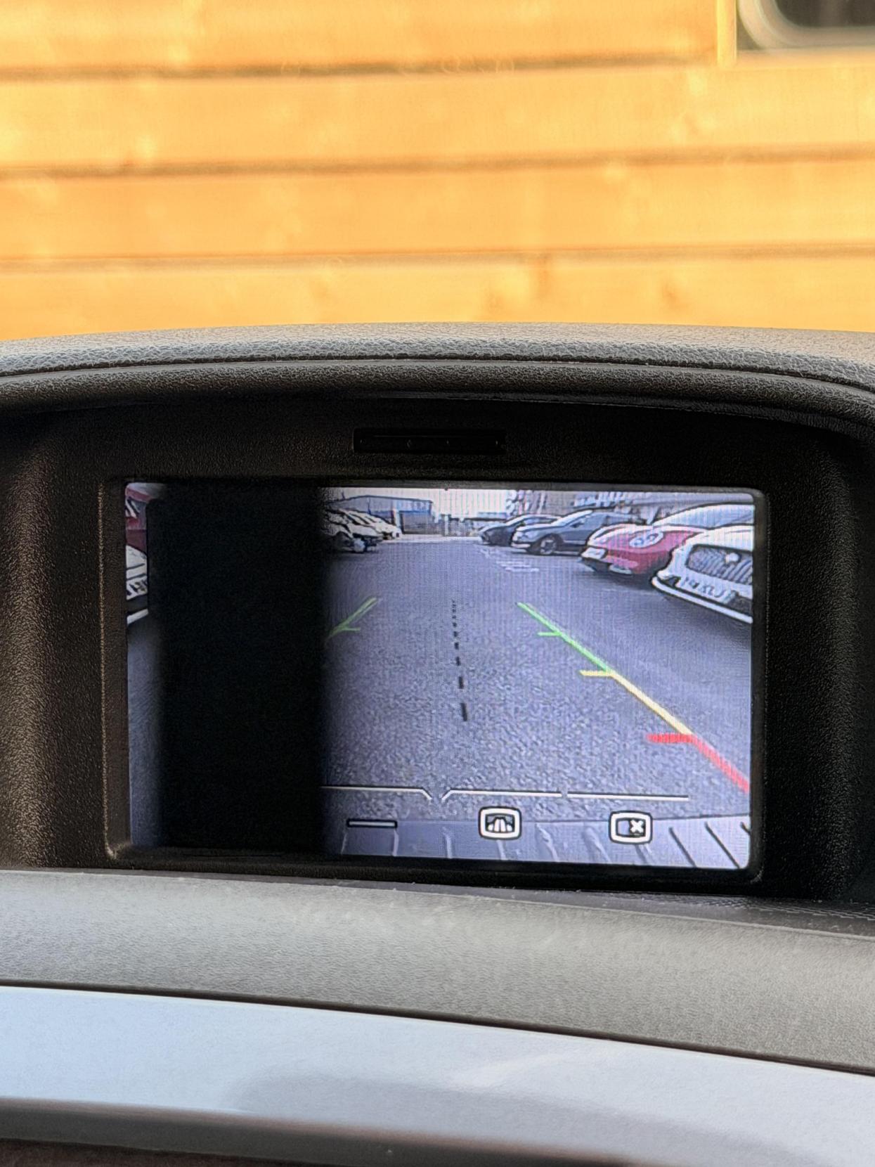 Ford Transit Custom 2.0 TDCi 270 Limited Panel Van 5dr Diesel Manual L1 H1 (157 g/km, 128 bhp)