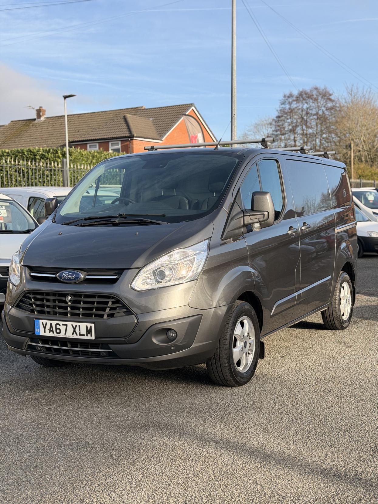 Ford Transit Custom 2.0 TDCi 270 Limited Panel Van 5dr Diesel Manual L1 H1 (157 g/km, 128 bhp)