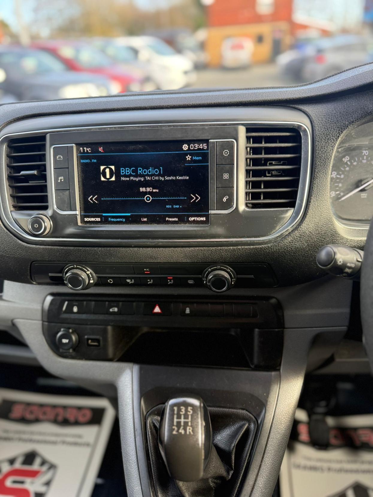 Peugeot Expert 1.6 BlueHDi 1200 Professional Long Panel Van 6dr Diesel Manual LWB Euro 6 (95 ps)