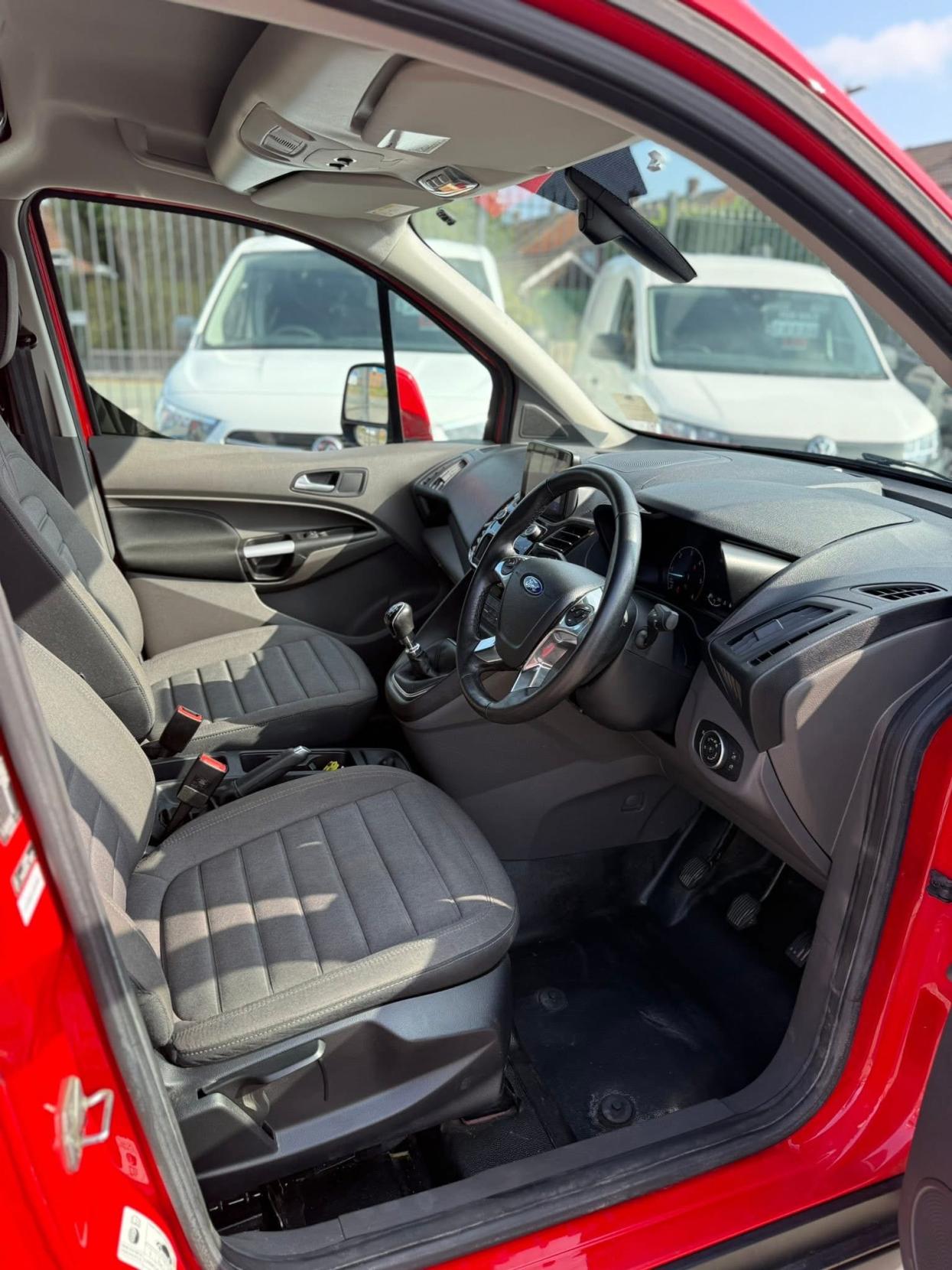 Ford Transit Connect 1.5 240 EcoBlue Limited Panel Van 5dr Diesel Manual L2 Euro 6 (s/s) (120 ps)