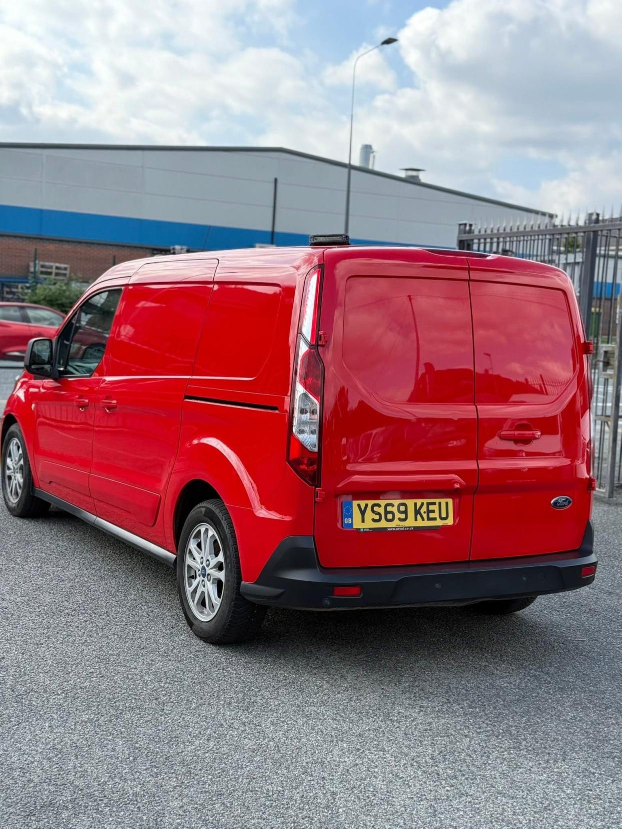 Ford Transit Connect 1.5 240 EcoBlue Limited Panel Van 5dr Diesel Manual L2 Euro 6 (s/s) (120 ps)
