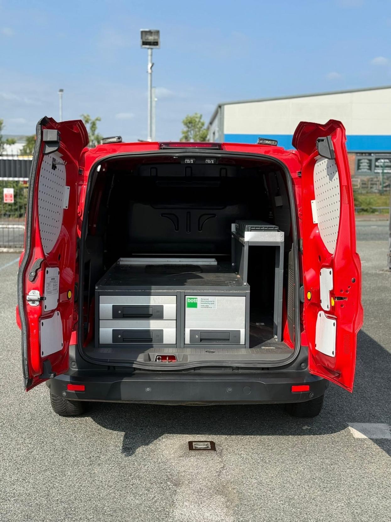Ford Transit Connect 1.5 240 EcoBlue Limited Panel Van 5dr Diesel Manual L2 Euro 6 (s/s) (120 ps)