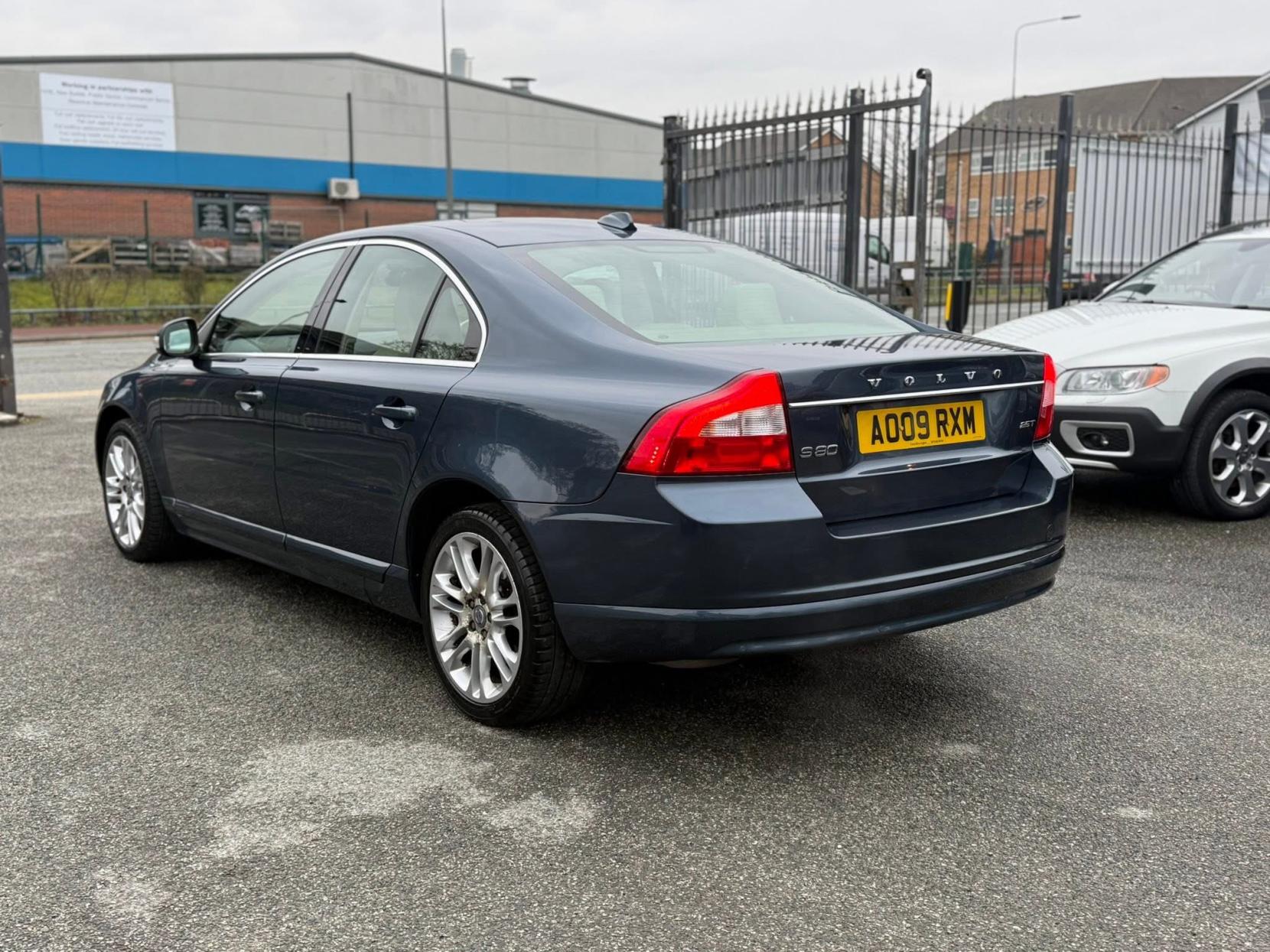 Volvo S80 2.5T SE Sport Saloon 4dr Petrol Manual (223 g/km, 197 bhp)