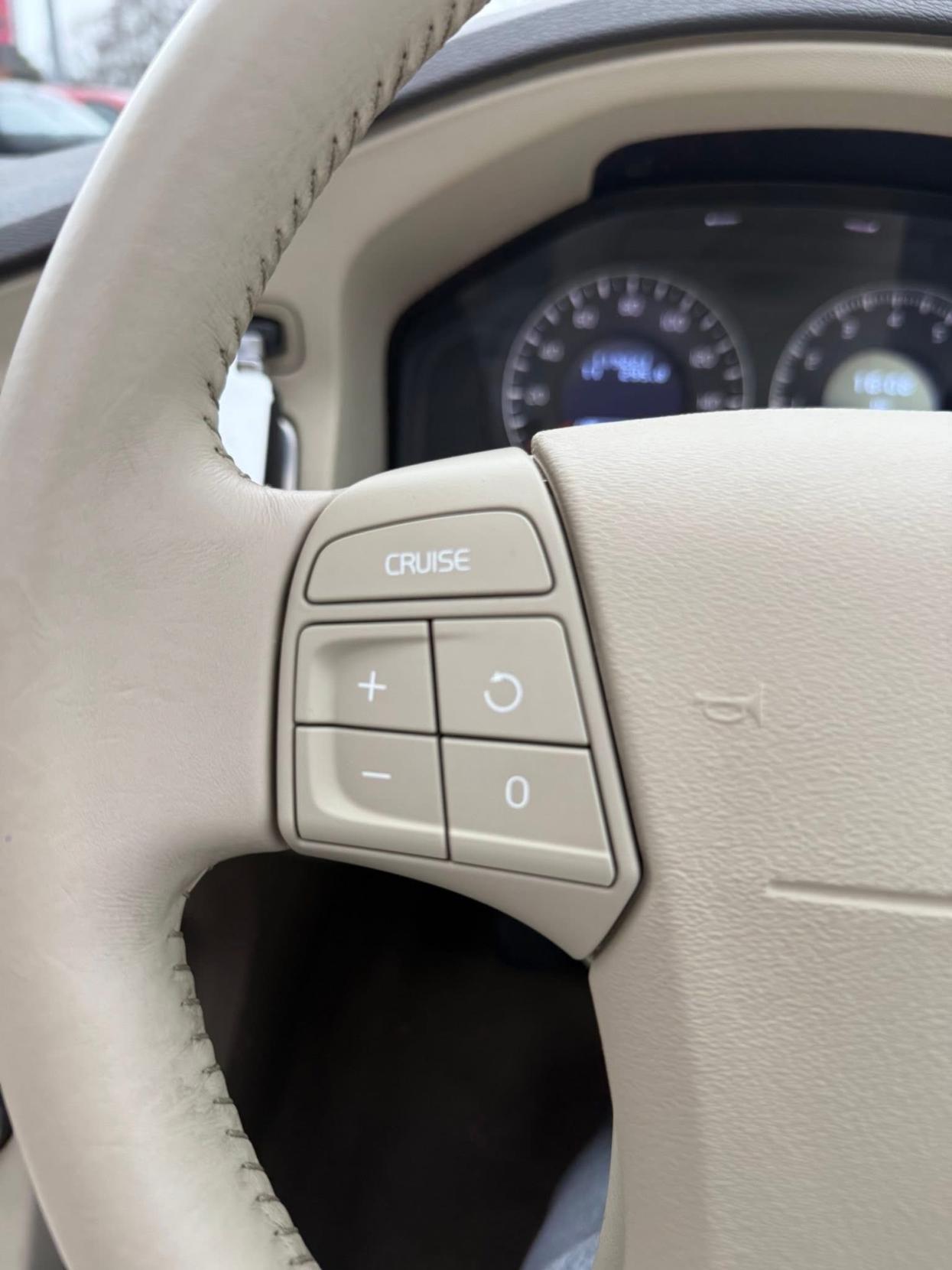 Volvo S80 2.5T SE Sport Saloon 4dr Petrol Manual (223 g/km, 197 bhp)