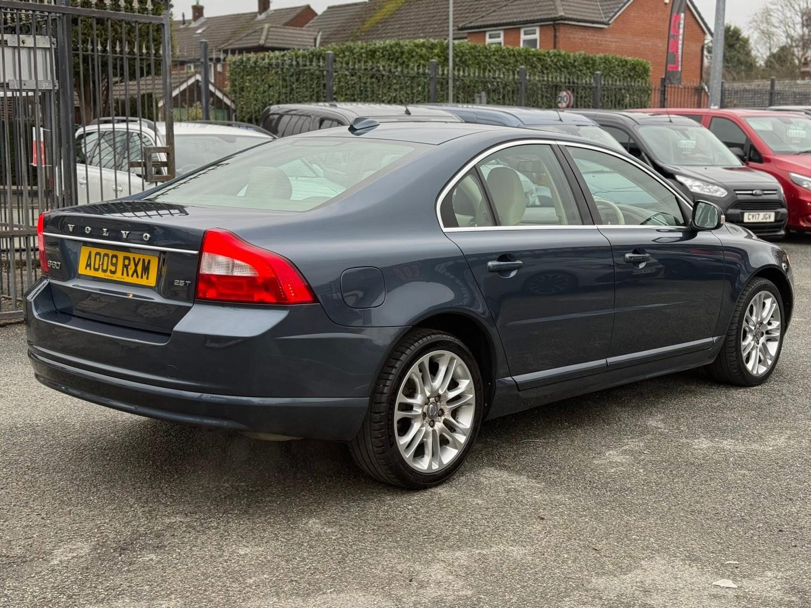Volvo S80 2.5T SE Sport Saloon 4dr Petrol Manual (223 g/km, 197 bhp)