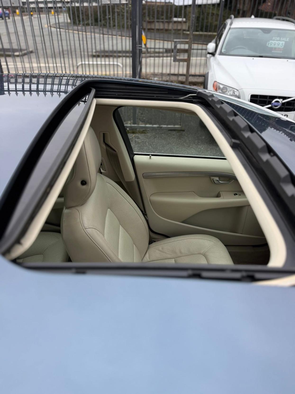 Volvo S80 2.5T SE Sport Saloon 4dr Petrol Manual (223 g/km, 197 bhp)