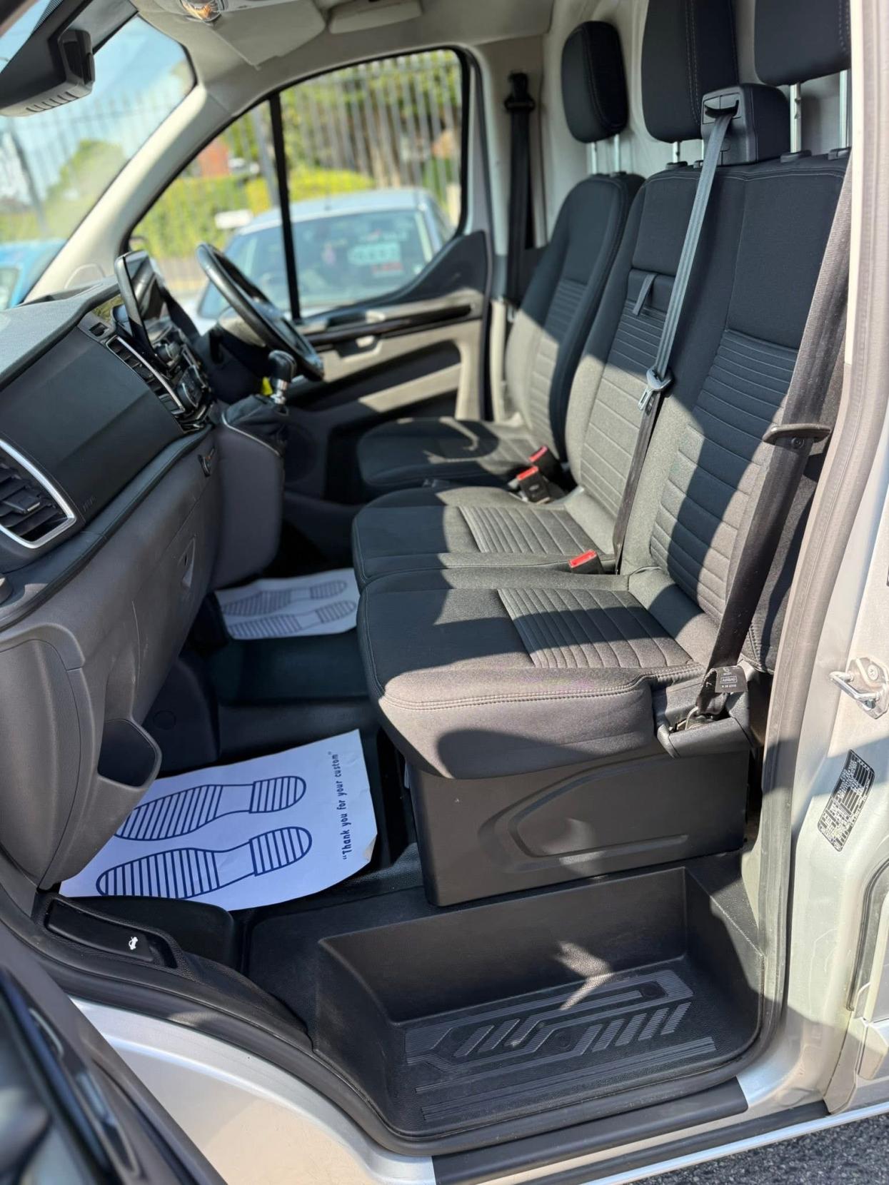 Ford Transit Custom 2.0 300 EcoBlue Limited Panel Van 5dr Diesel Manual L1 H1 Euro 6 (130 ps)