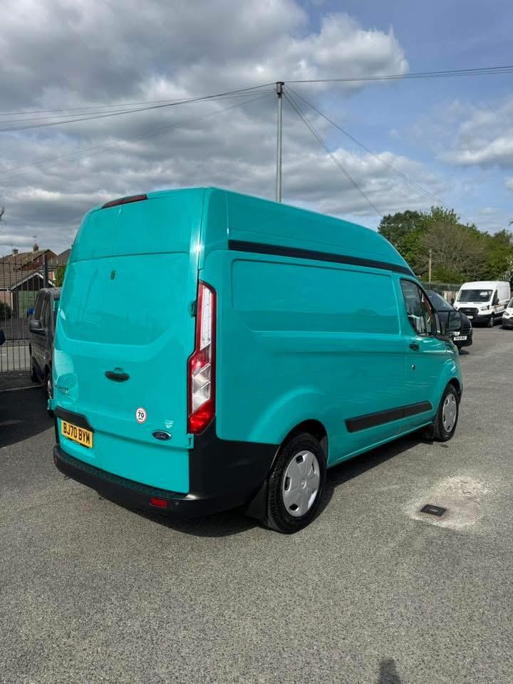 Ford Transit Custom 2.0 340 EcoBlue Trend Panel Van 5dr Diesel Auto L1 H2 Euro 6 (s/s) (130 ps)