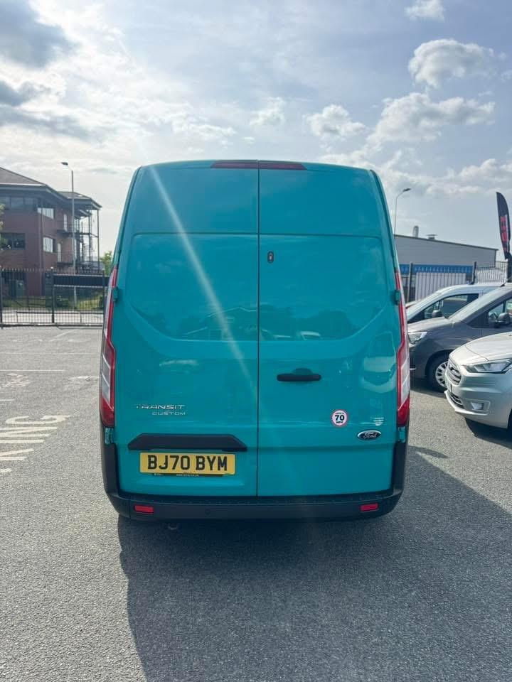 Ford Transit Custom 2.0 340 EcoBlue Trend Panel Van 5dr Diesel Auto L1 H2 Euro 6 (s/s) (130 ps)