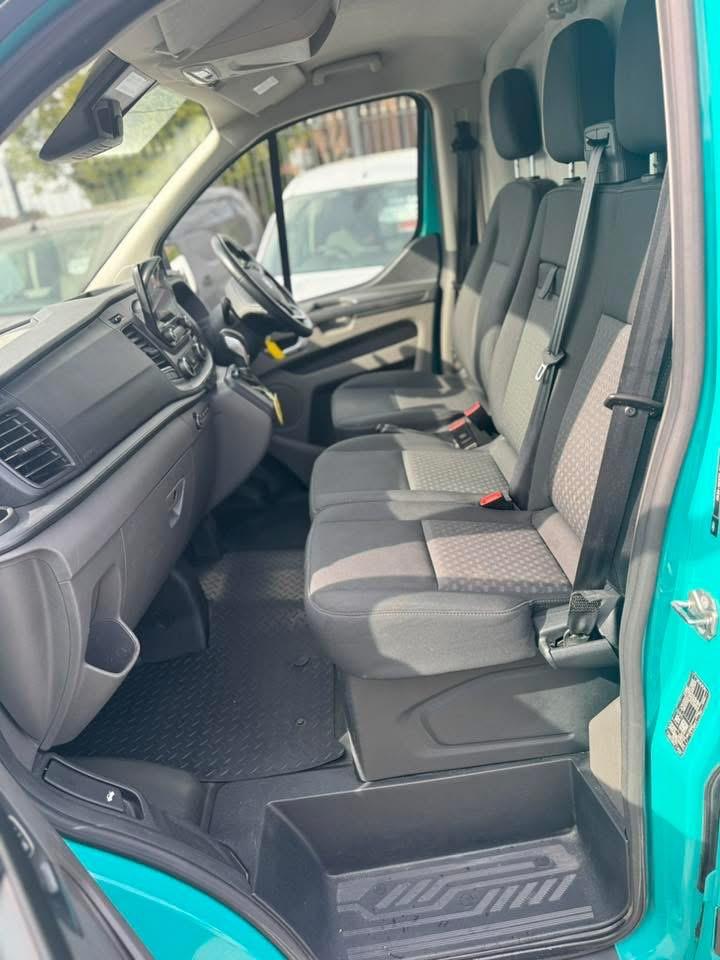 Ford Transit Custom 2.0 340 EcoBlue Trend Panel Van 5dr Diesel Auto L1 H2 Euro 6 (s/s) (130 ps)
