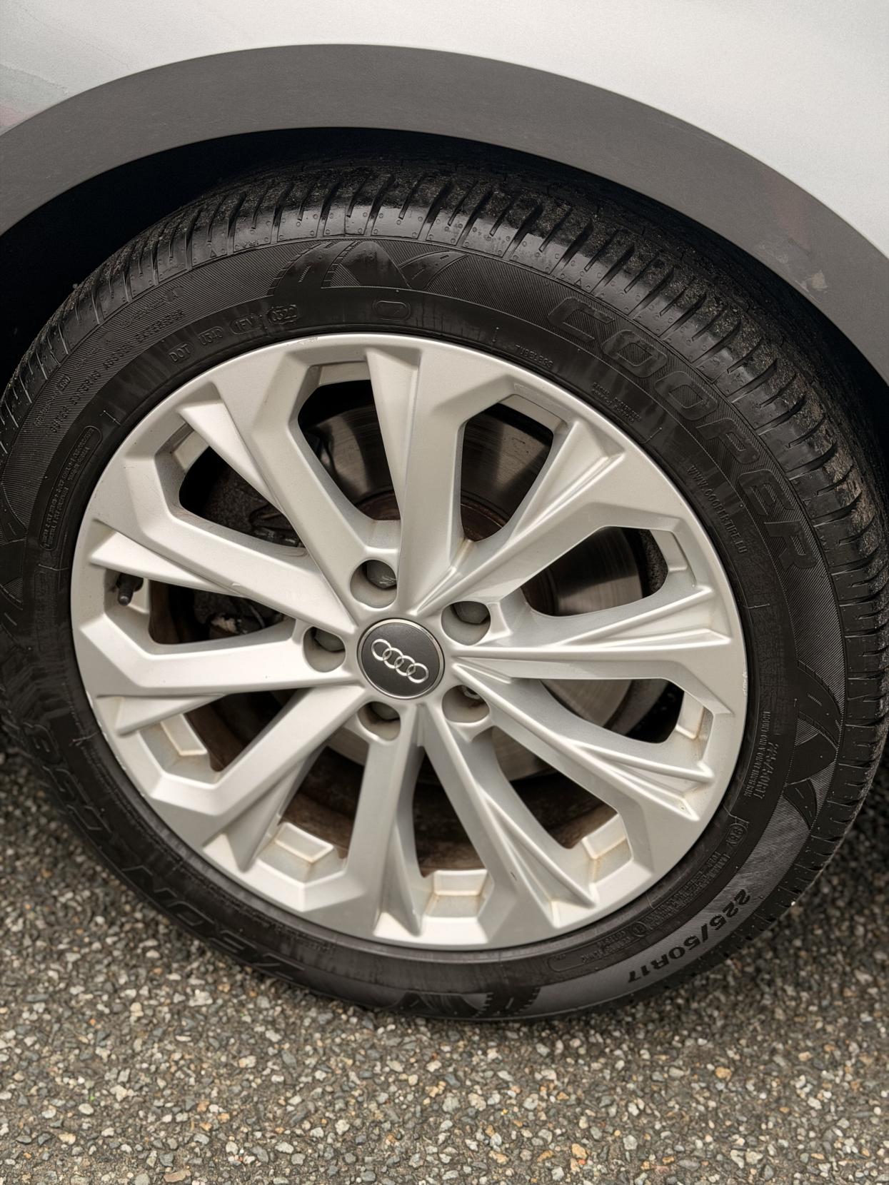 Audi A4 Avant 2.0 TDI ultra SE Estate 5dr Diesel Manual Euro 6 (s/s) (150 ps)