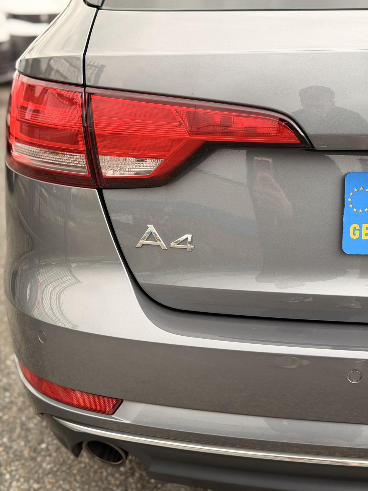 Audi A4 Avant 2.0 TDI ultra SE Estate 5dr Diesel Manual Euro 6 (s/s) (150 ps)