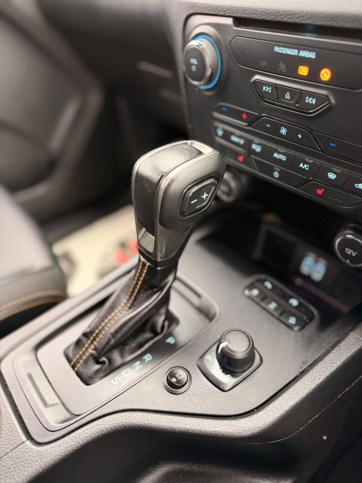 Ford Ranger 2.0 EcoBlue Wildtrak Pickup Double Cab 4dr Diesel Auto 4WD Euro 6 (s/s) (213 ps)