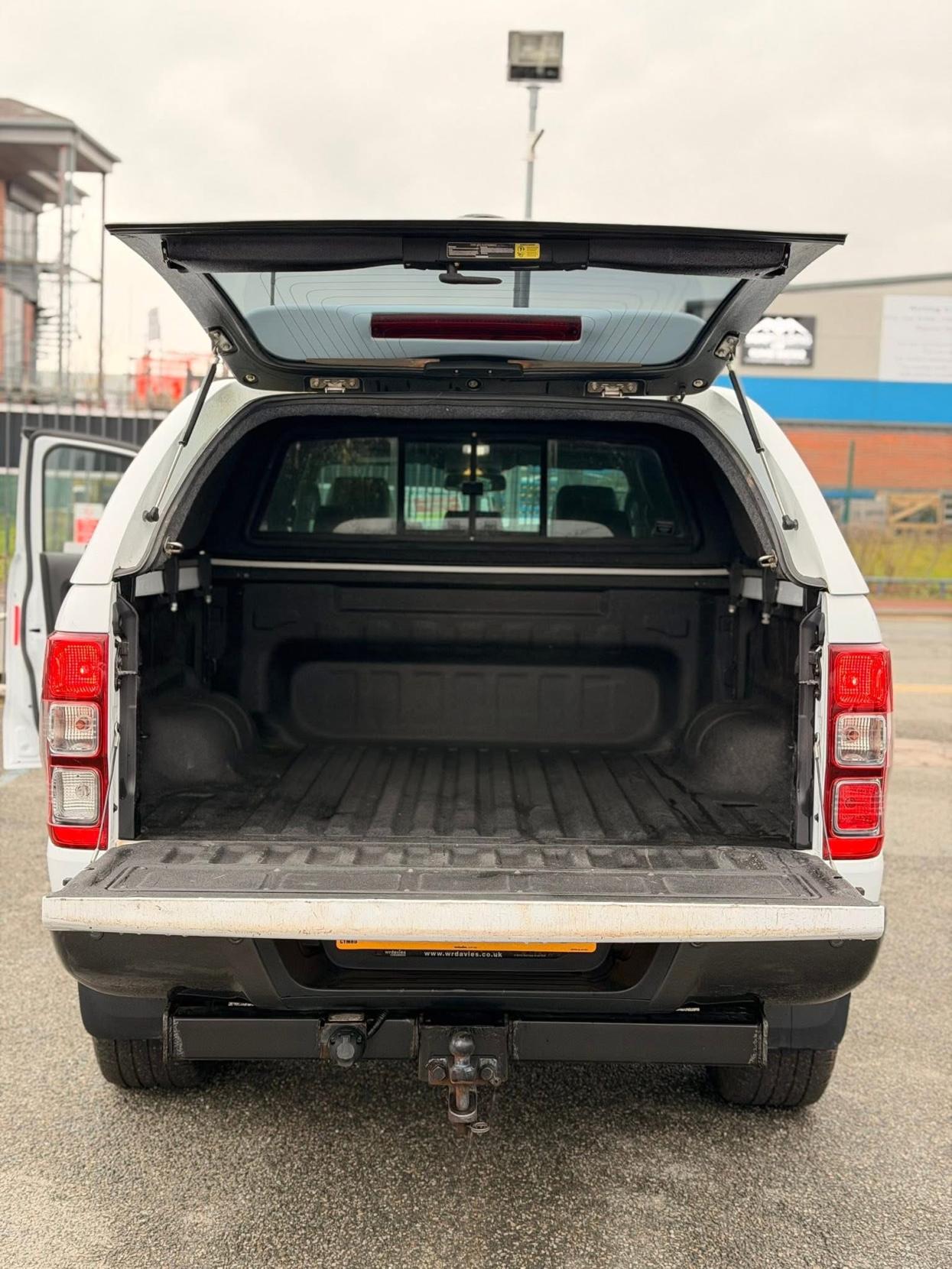 Ford Ranger 2.0 EcoBlue Wildtrak Pickup Double Cab 4dr Diesel Auto 4WD Euro 6 (s/s) (213 ps)