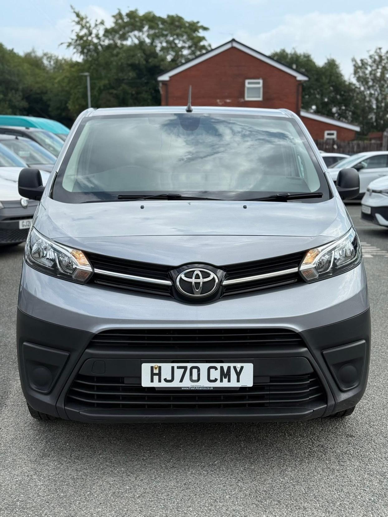 Toyota ProAce 1.5D Icon Compact Panel Van 6dr Diesel Manual SWB Euro 6 (100 bhp)