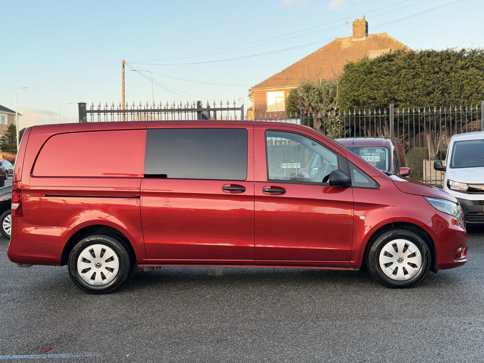 Mercedes-Benz Vito 1.7 114 CDI Progressive Crew Van Double Cab 5dr Diesel Manual FWD L2 Euro 6 (s/s) (LWB) (136 ps)