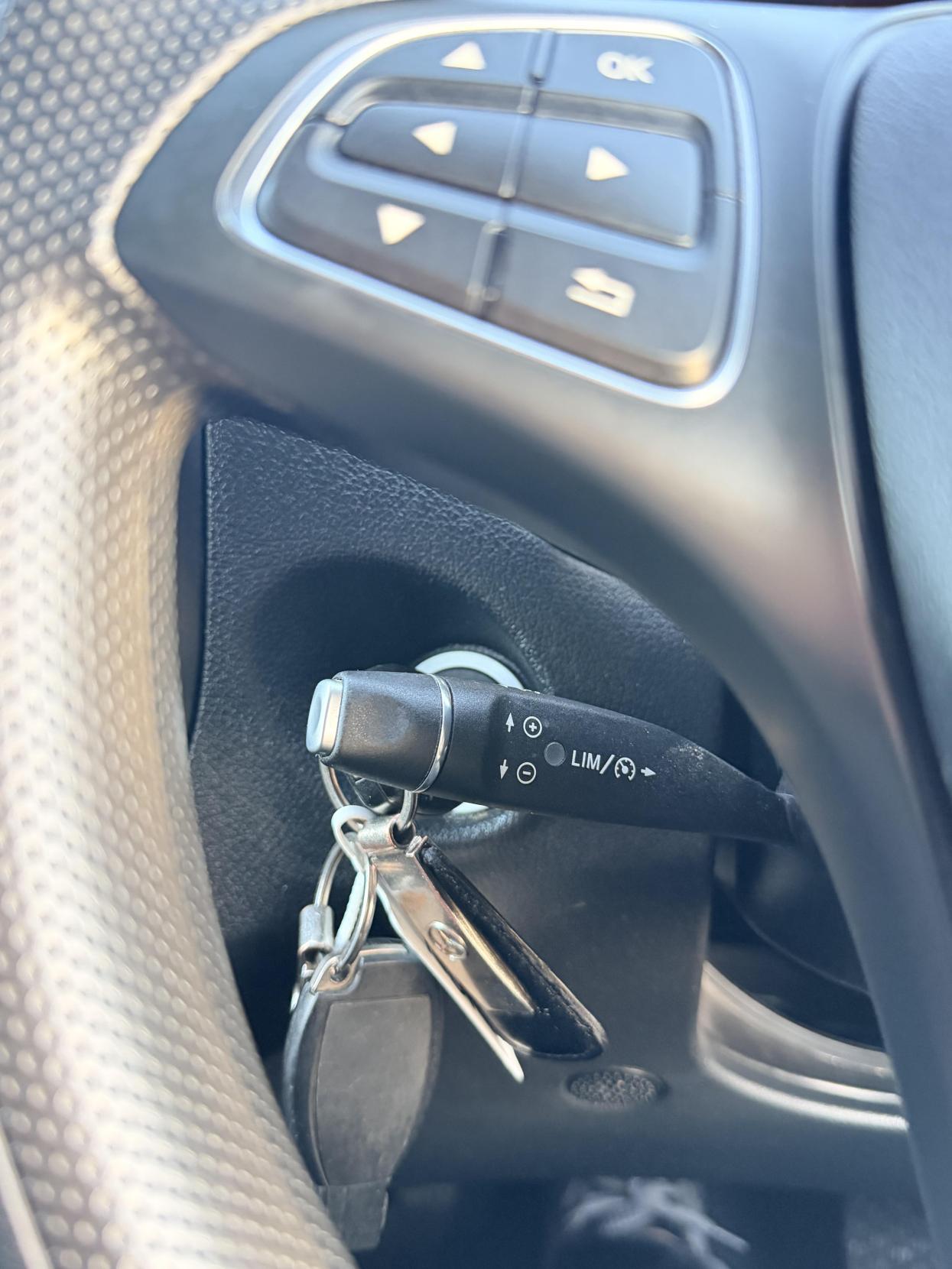 Mercedes-Benz Vito 1.7 114 CDI Progressive Crew Van Double Cab 5dr Diesel Manual FWD L2 Euro 6 (s/s) (LWB) (136 ps)