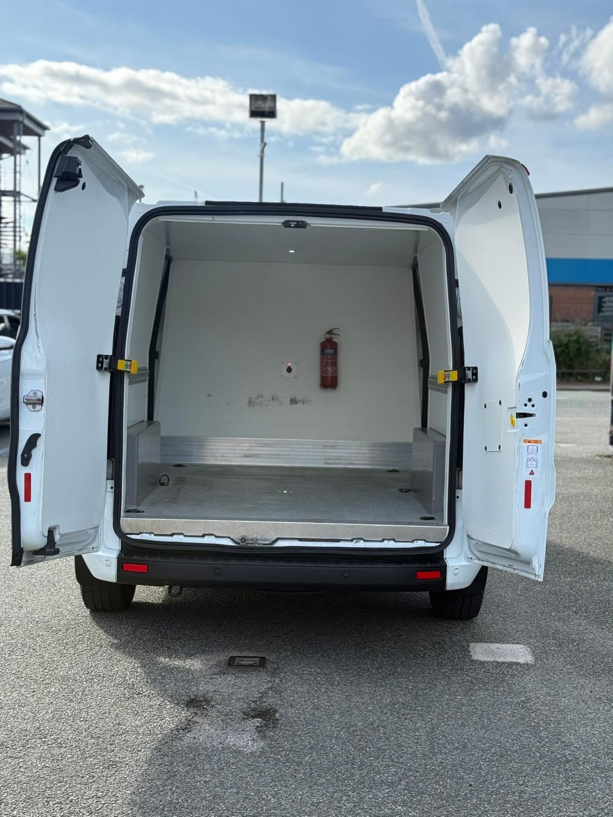 Ford Transit Custom 2.0 300 EcoBlue Trend Panel Van 5dr Diesel Manual L1 H1 Euro 6 (s/s) (105 ps)