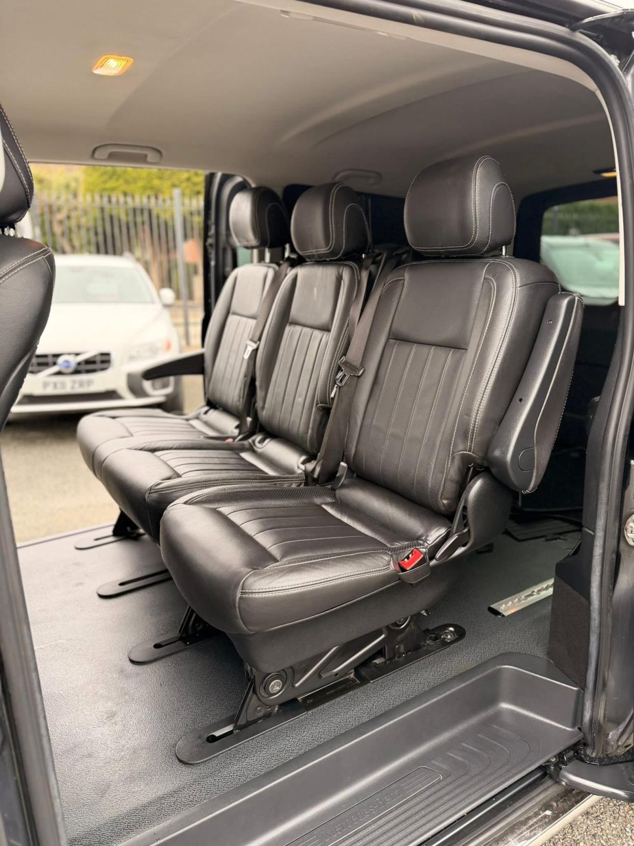 Mercedes-Benz Vito 2.1 119 CDI BlueTEC Sport Crew Van Double Cab 5dr Diesel G-Tronic+ RWD L2 Euro 6 (s/s) (LWB) (190 ps)