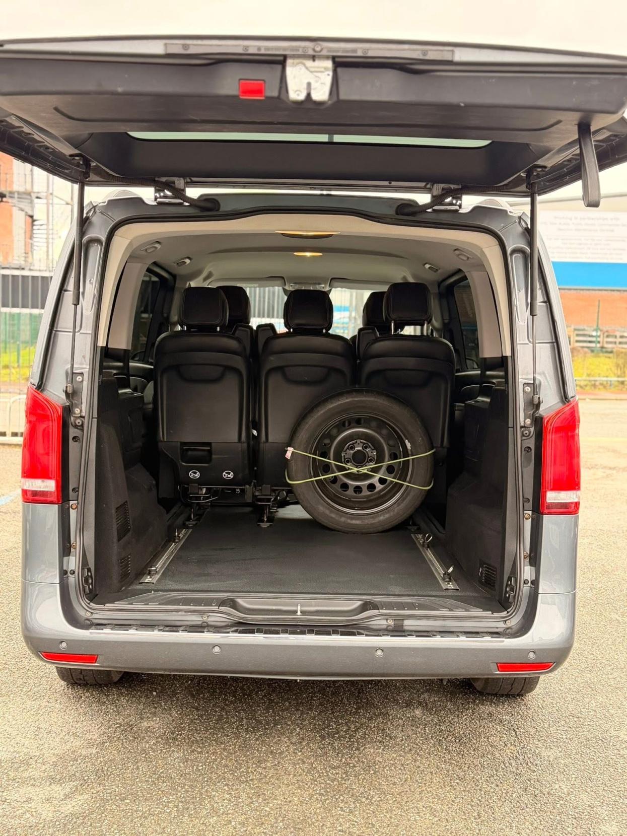 Mercedes-Benz Vito 2.1 119 CDI BlueTEC Sport Crew Van Double Cab 5dr Diesel G-Tronic+ RWD L2 Euro 6 (s/s) (LWB) (190 ps)