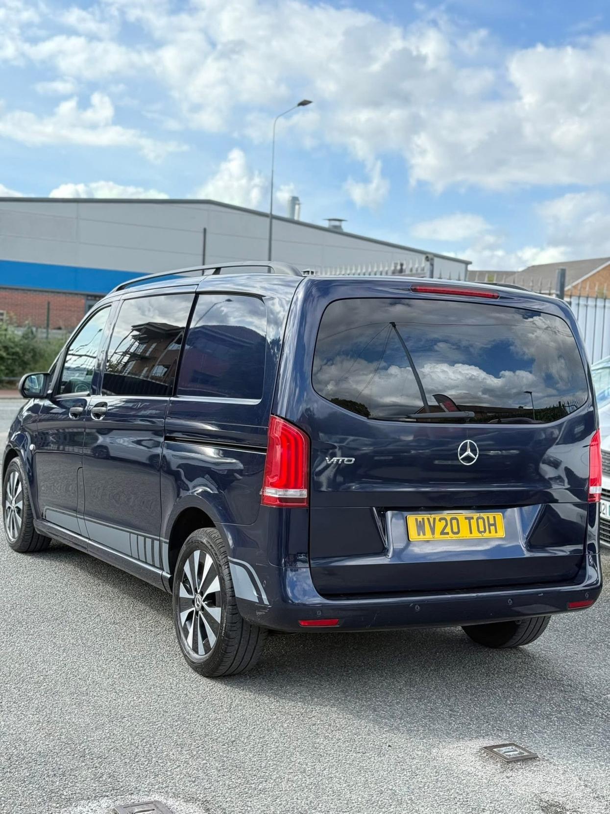 Mercedes-Benz Vito 2.1 119 CDI Sport Crew Van Double Cab 5dr Diesel G-Tronic+ RWD L1 Euro 6 (s/s) (190 ps)