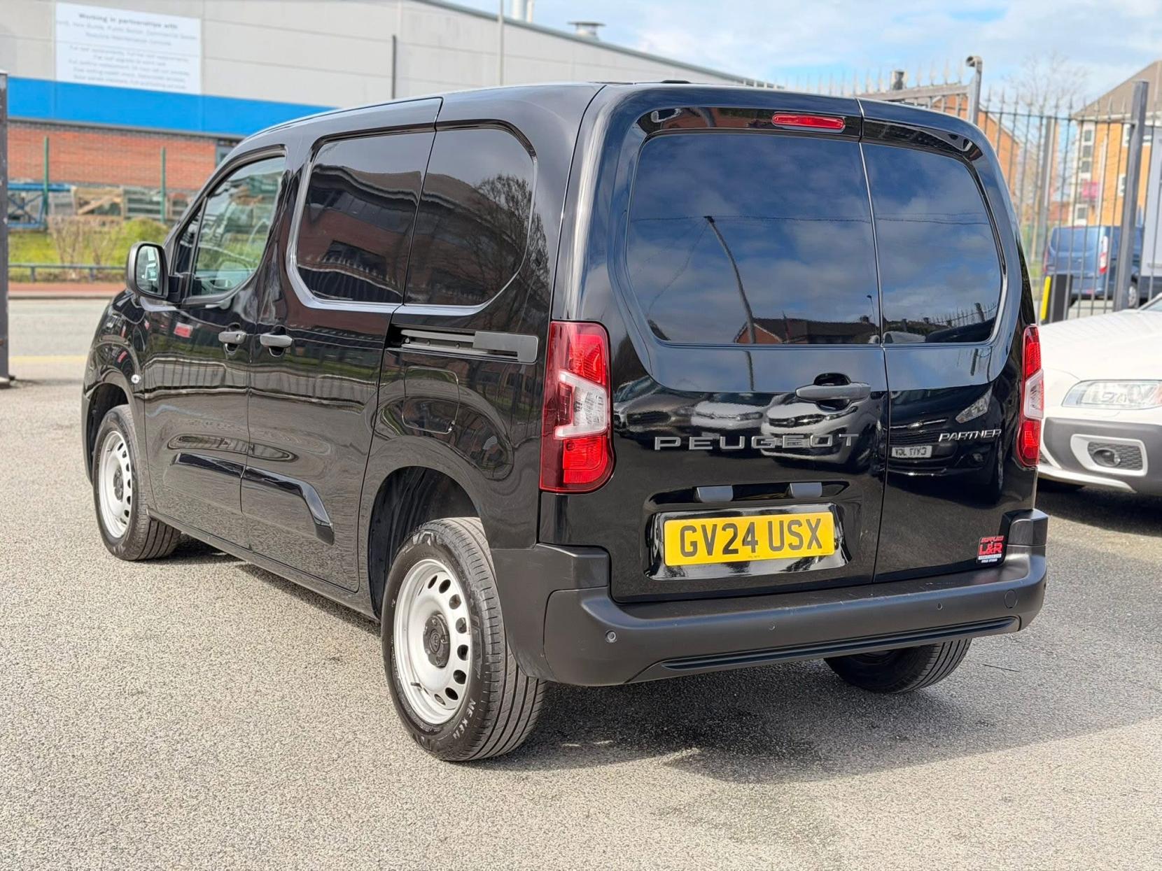 Peugeot Partner 1.5 BlueHDi 1000 Professional Standard Panel Van 5dr Diesel Manual SWB Euro 6 (s/s) (100 ps)