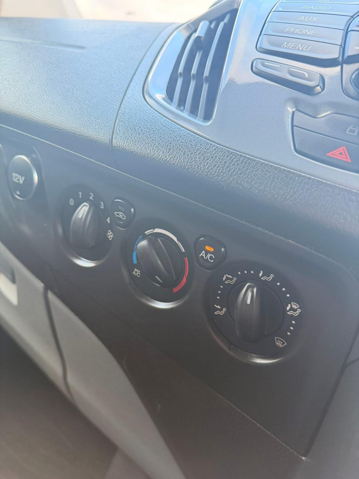 Ford Transit Custom 2.2 TDCi 290 Sport Panel Van 5dr Diesel Manual L1 H1 (186 g/km, 153 bhp)