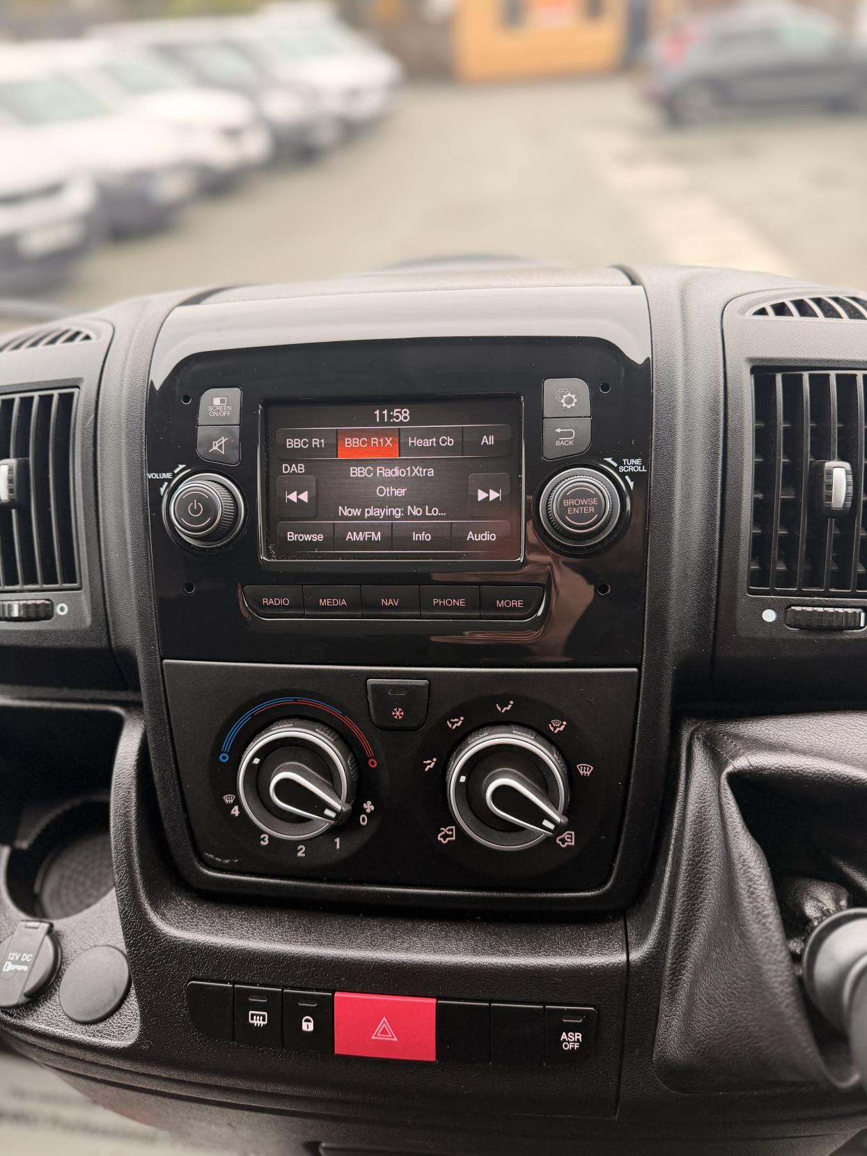 Citroen Relay 2.2 BlueHDi 35 Enterprise Panel Van 5dr Diesel Manual L3 High Roof Euro 6 (s/s) (140 ps)