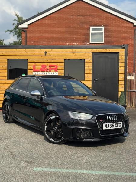 Audi RS3 2.5 TFSI Sportback 5dr Petrol S Tronic quattro Euro 6 (s/s) (Nav) (367 ps)