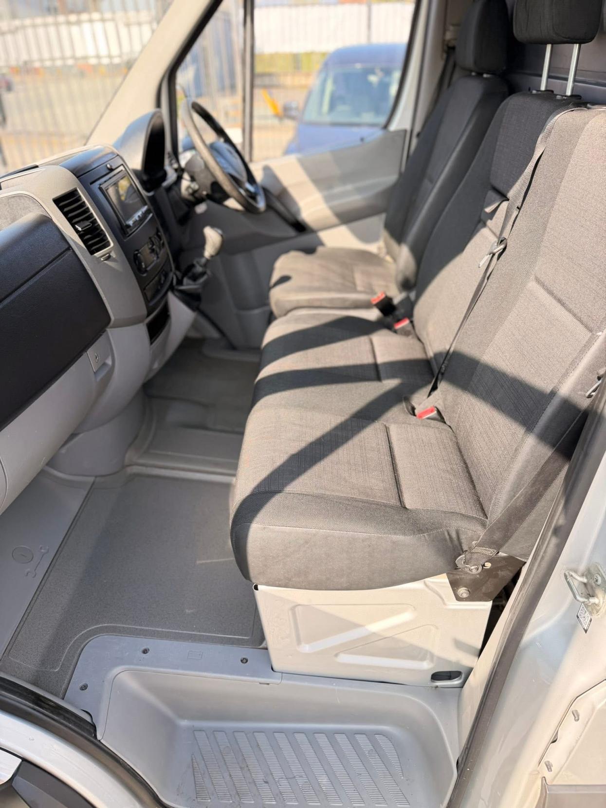 Mercedes-Benz Sprinter 2.1 313 CDi Panel Van 4dr Diesel Manual RWD L2 (129 bhp)