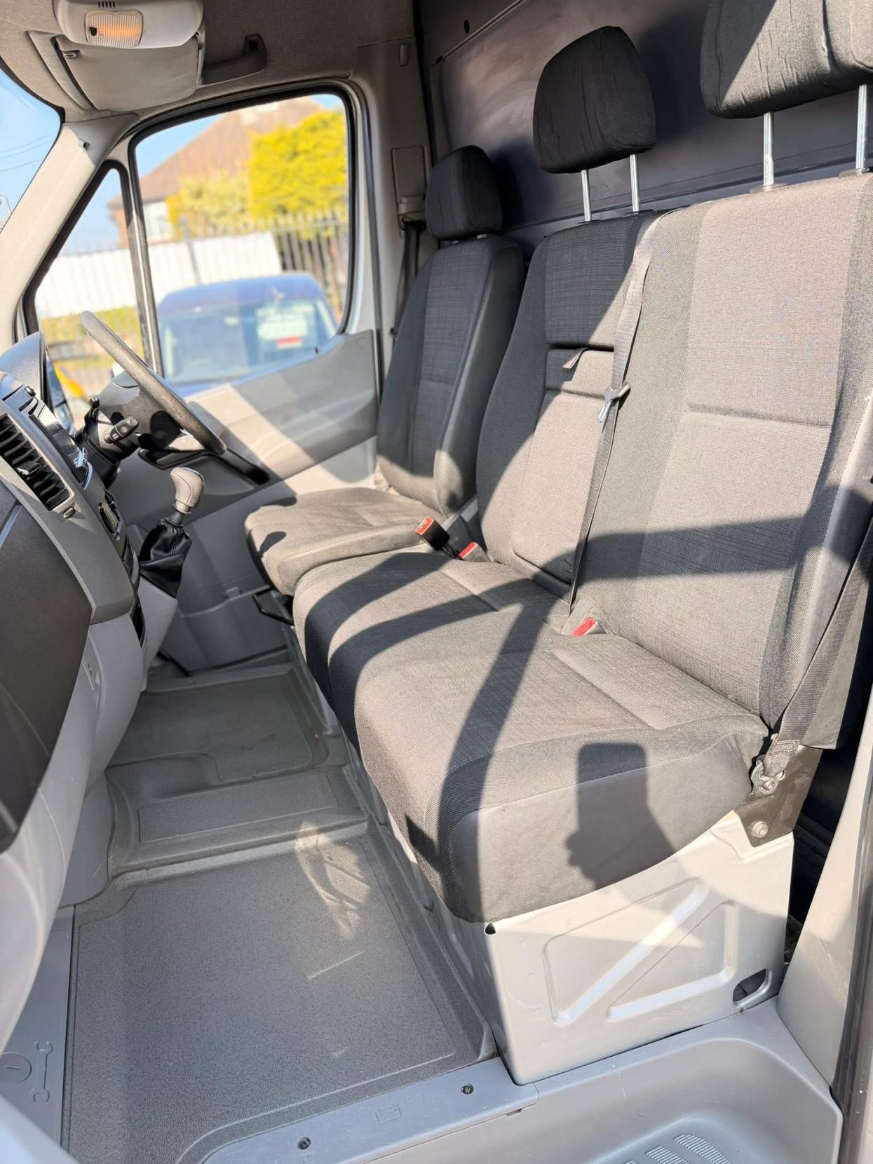 Mercedes-Benz Sprinter 2.1 313 CDi Panel Van 4dr Diesel Manual RWD L2 (129 bhp)