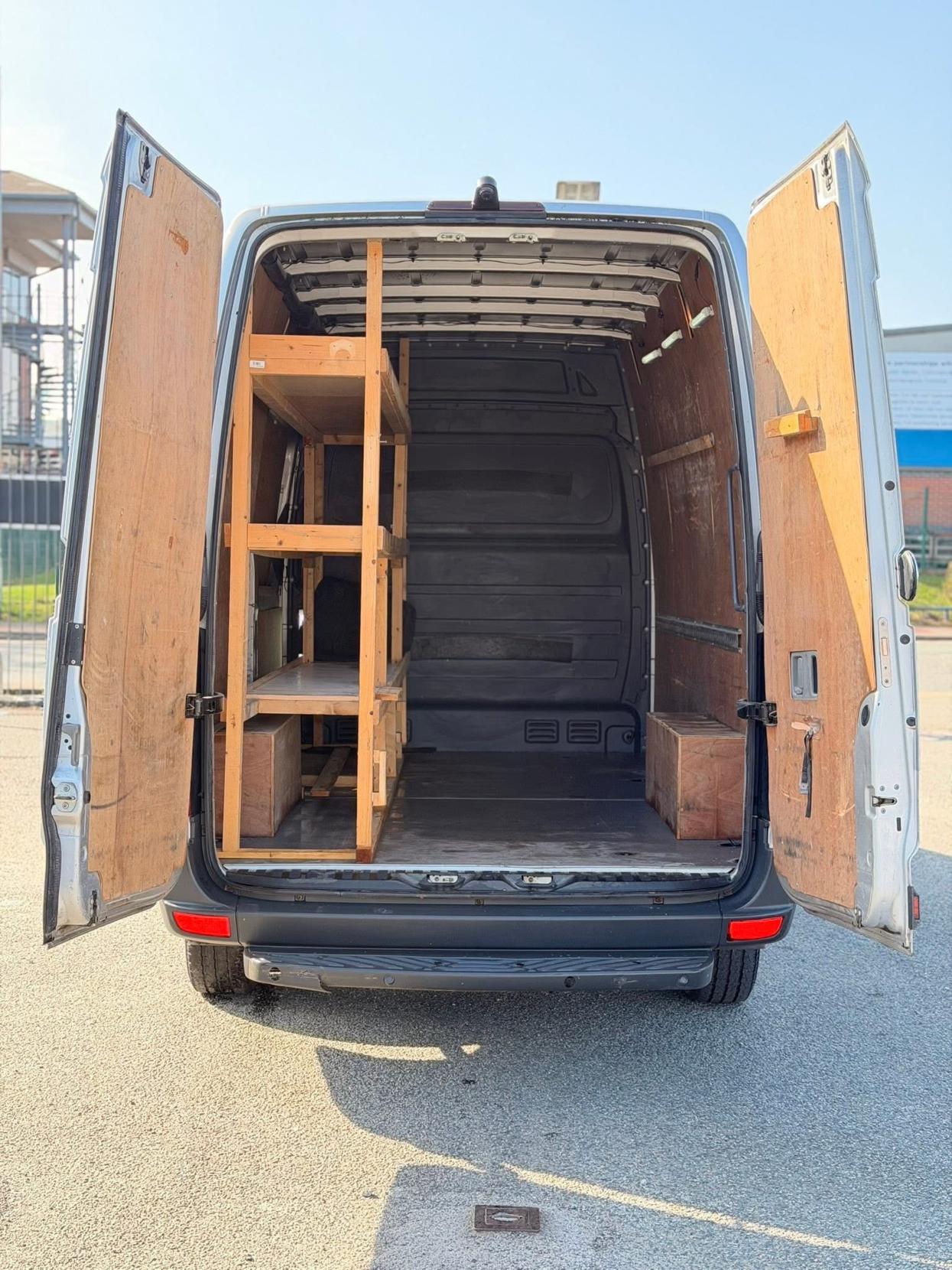 Mercedes-Benz Sprinter 2.1 313 CDi Panel Van 4dr Diesel Manual RWD L2 (129 bhp)