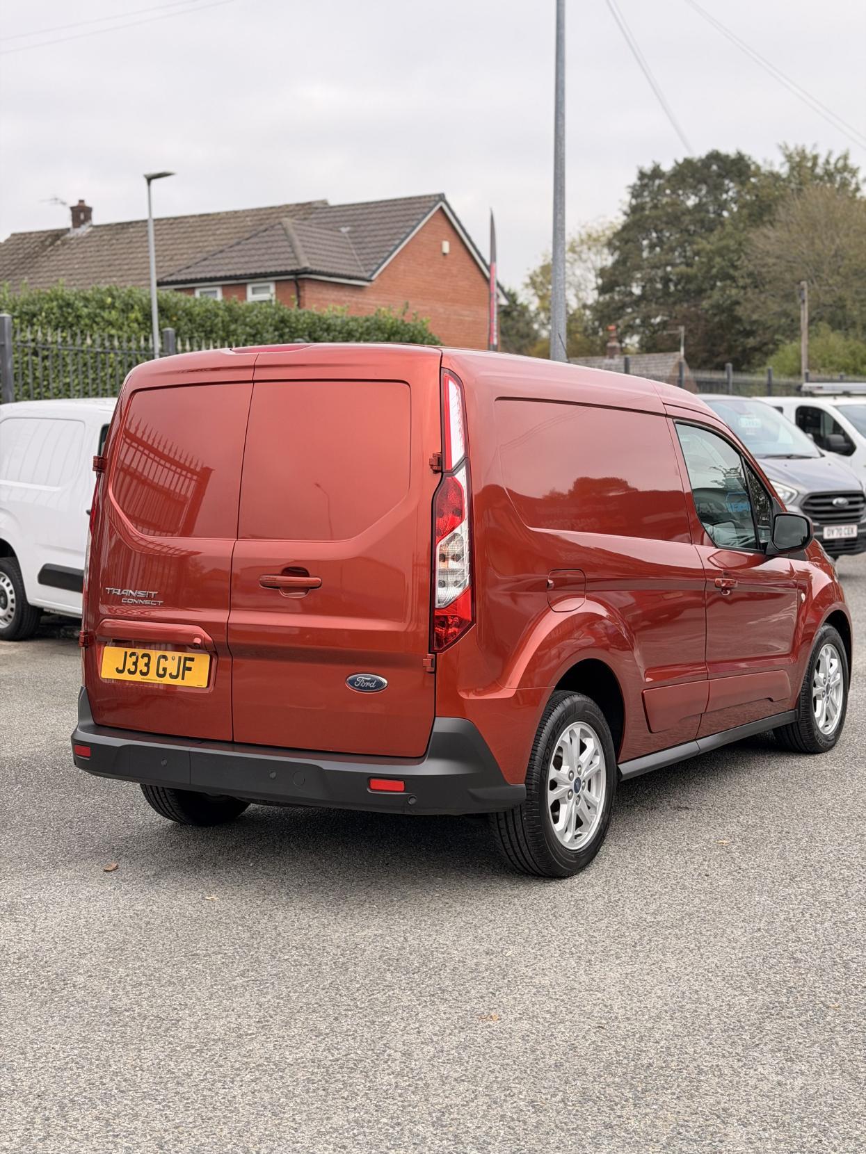Ford Transit Connect 1.5 200 EcoBlue Limited Panel Van 5dr Diesel Manual L1 Euro 6 (s/s) (120 ps)