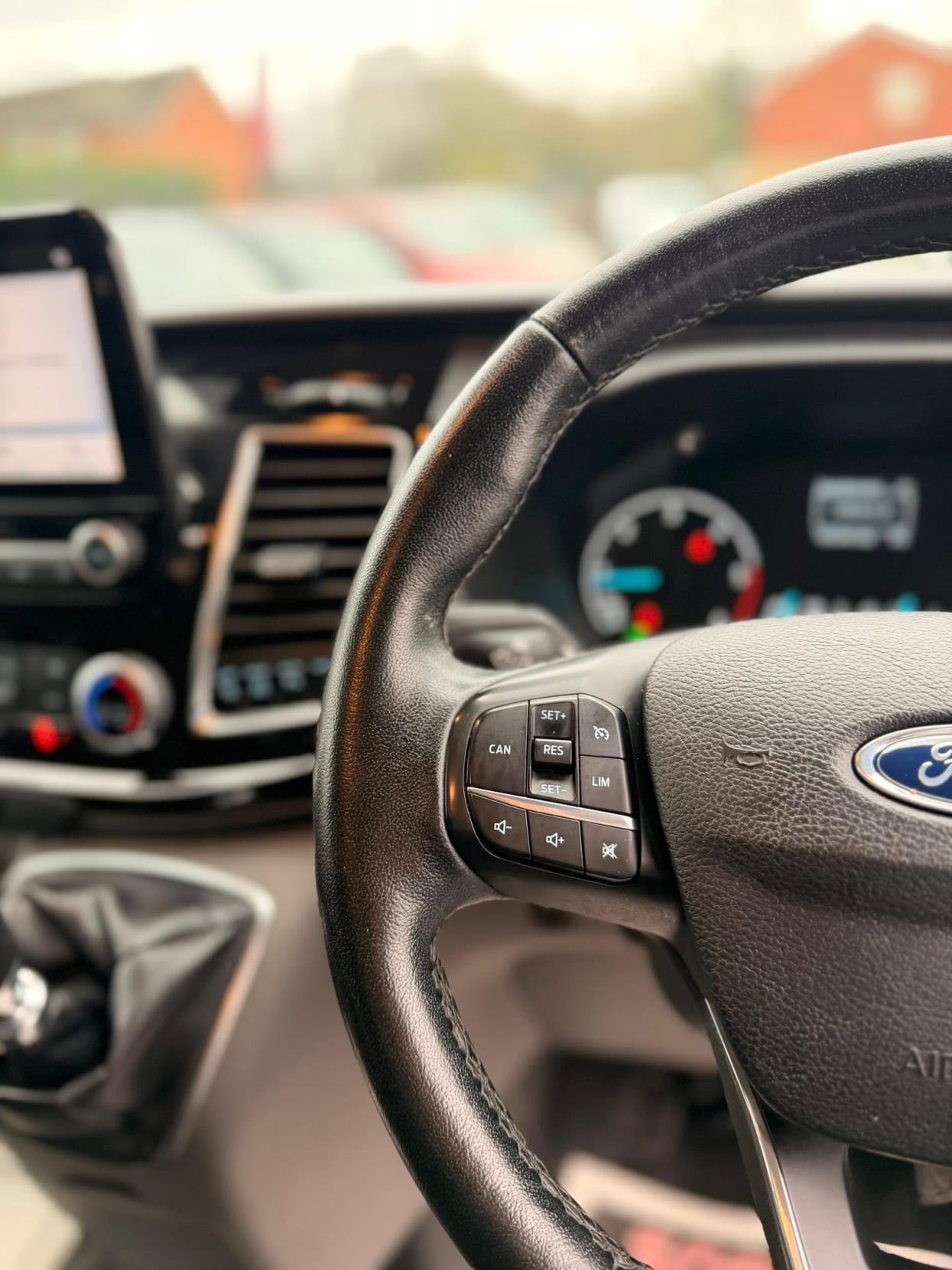 Ford Transit Custom 2.0 280 EcoBlue Limited Panel Van 5dr Diesel Manual L1 H1 Euro 6 (s/s) (130 ps)