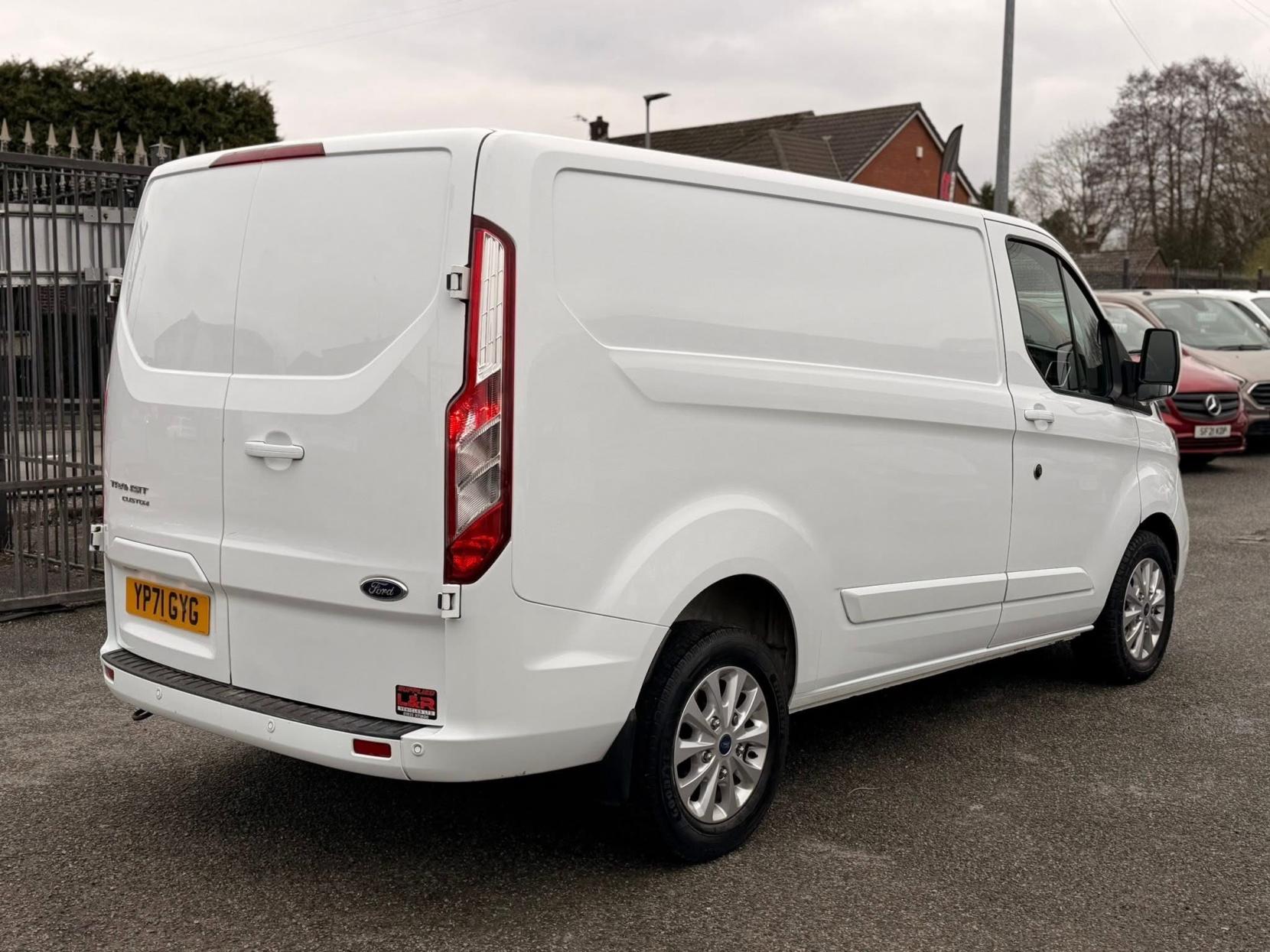 Ford Transit Custom 2.0 280 EcoBlue Limited Panel Van 5dr Diesel Manual L1 H1 Euro 6 (s/s) (130 ps)