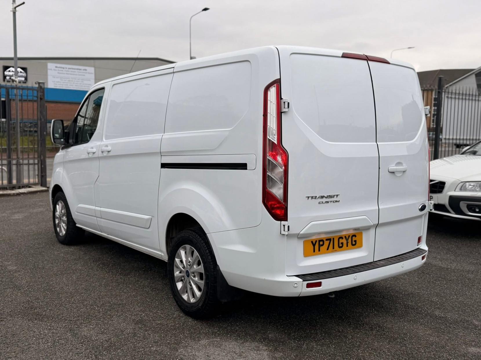 Ford Transit Custom 2.0 280 EcoBlue Limited Panel Van 5dr Diesel Manual L1 H1 Euro 6 (s/s) (130 ps)